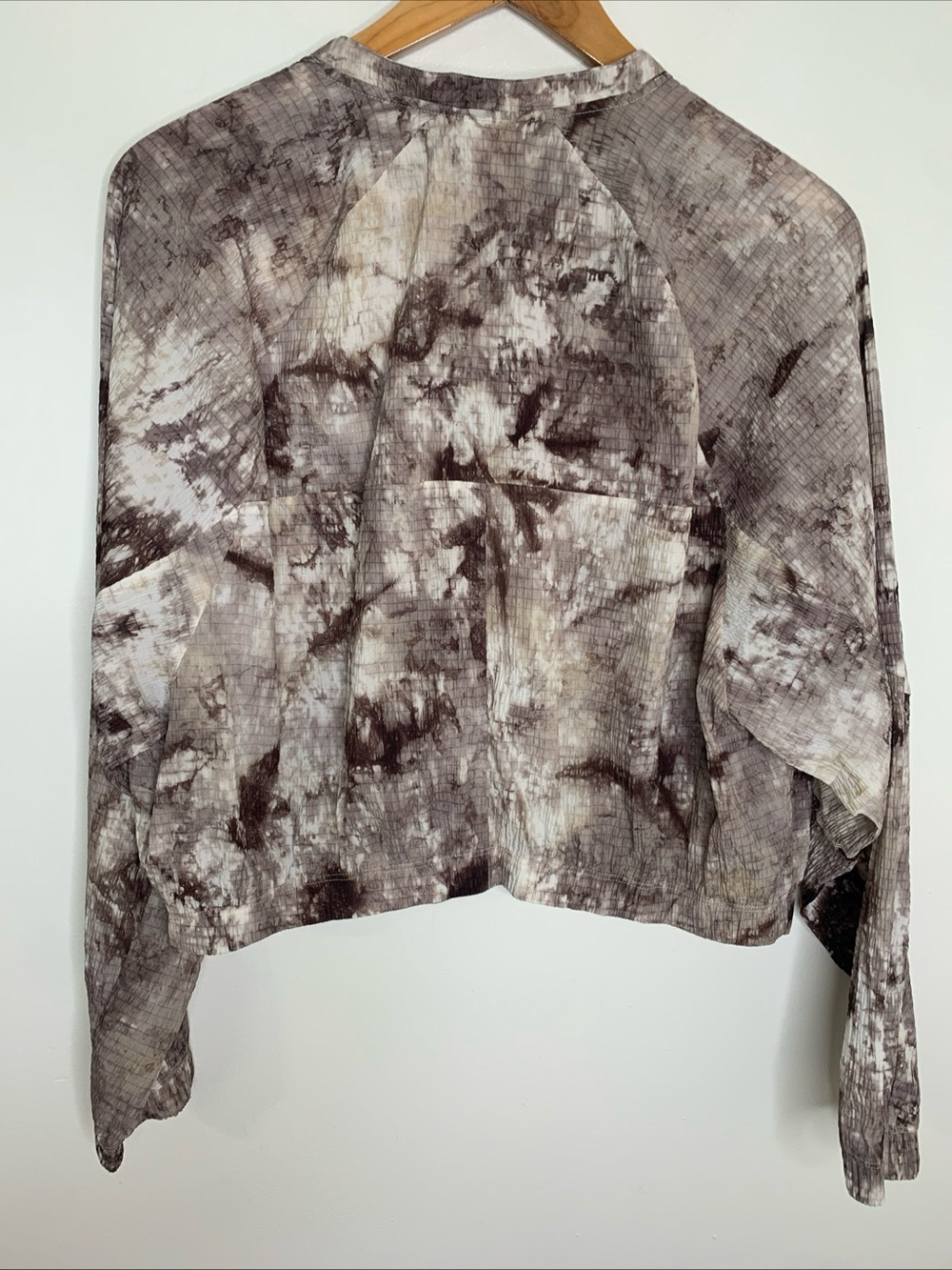Gymshark Elevate Woven Jacket Womens XXL Cement Brown Spray Dye New without Tag - Picture 9 of 14